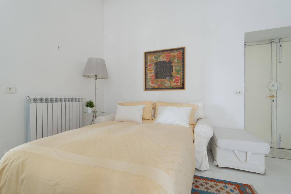 Relais Piazza Dei Martiri Panzió Nápoly Kültér fotó